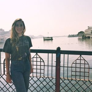 Meet your Posher, Hanna